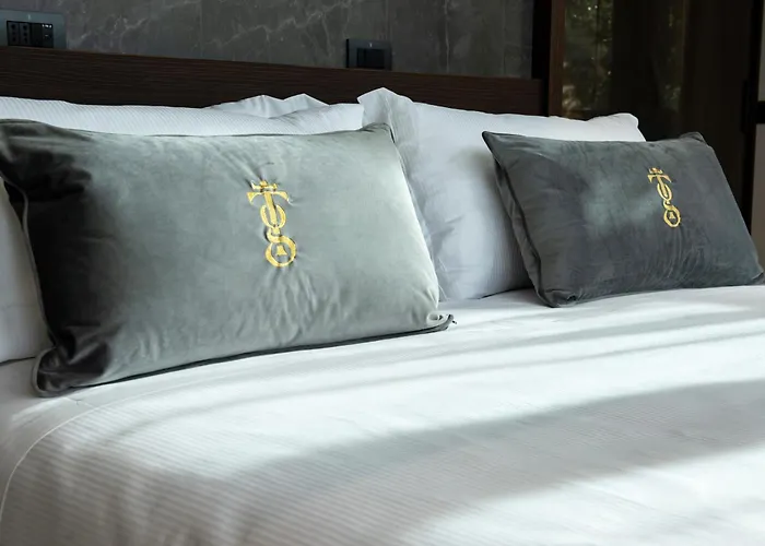 Gold Tower Lifestyle Hotel Napoli